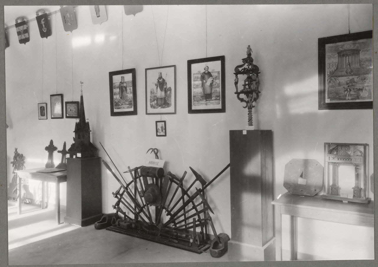 J. Evrat photographie Angers. Exposition. Renouveau et tradition ( 3 octobre - 11 octobre 1942) Pays de la Loire, France 1942/10/3 Ph.1943.60.14 Photo