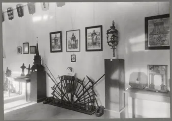 J. Evrat photographie Angers. Exposition. Renouveau et tradition ( 3 octobre - 11 octobre 1942) Pays de la Loire, France 1942/10/3 Ph.1943.60.14  Photo