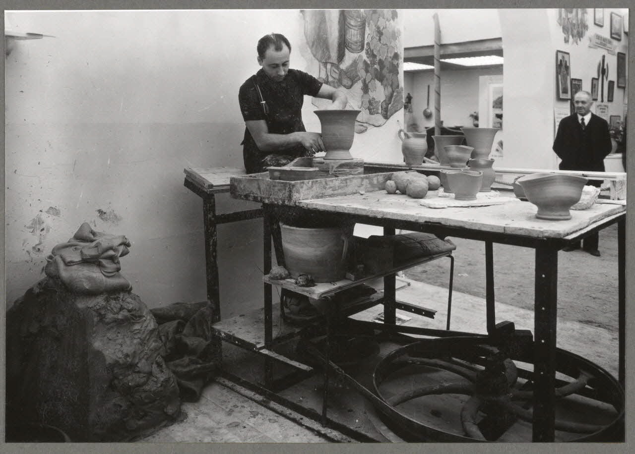 J. Evrat photographie Angers. Exposition. Renouveau et tradition ( 3 octobre - 11 octobre 1942) Pays de la Loire, France 1942/10/3 Ph.1943.60.16 Photo