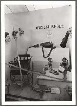 J. Evrat photographie Angers. Exposition. Renouveau et tradition ( 3 octobre - 11 octobre 1942) Pays de la Loire, France 1942/10/3 Ph.1943.60.3 Photo