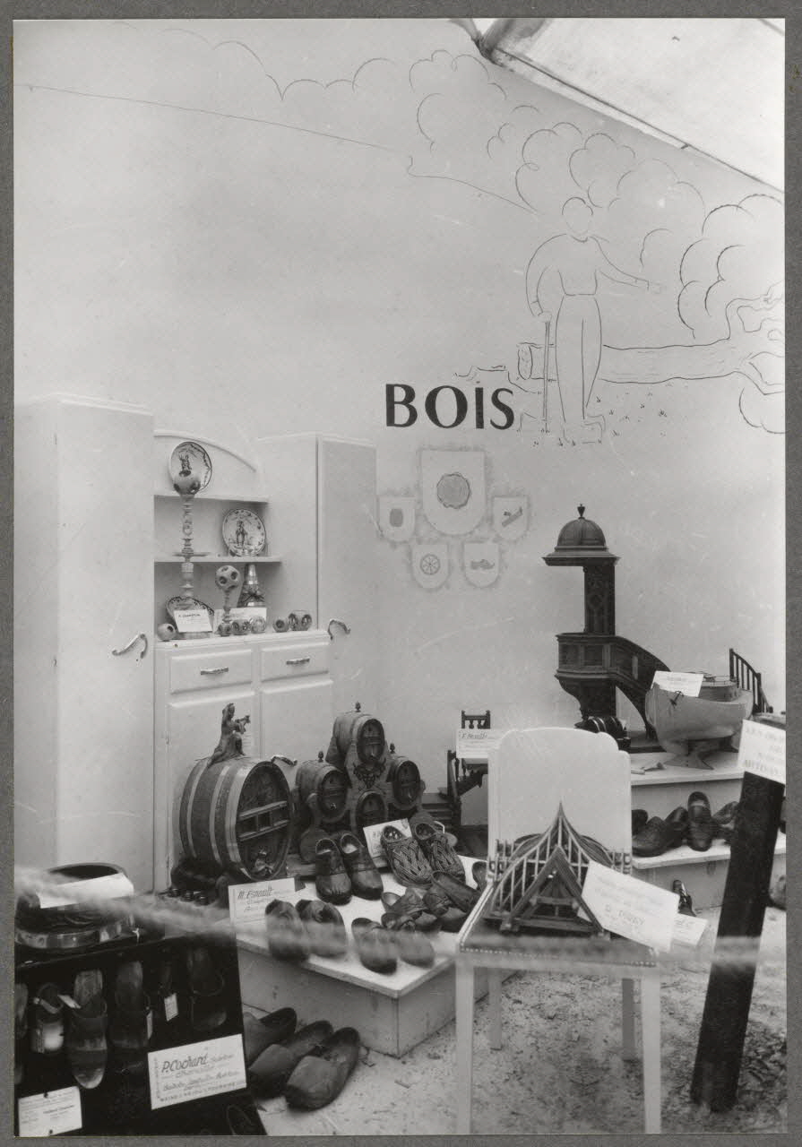 J. Evrat photographie Angers. Exposition. Renouveau et tradition ( 3 octobre - 11 octobre 1942) Pays de la Loire, France 1942/10/3 Ph.1943.60.8 Photo