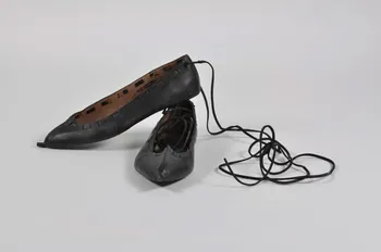 chaussure DMH1961.100.1.14.1-2 Photo Mucem