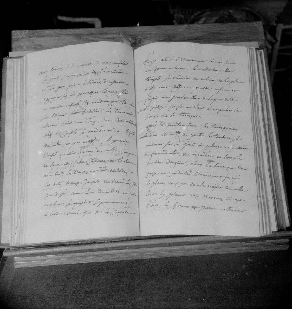Anonyme photographie Bibliothèque Arbaud. Manuscrit Provence-Alpes-Côte d'Azur, France 1946 Ph.1946.122.13 Photo