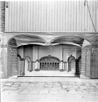 Pierre Soulier photographie MNATP. Enquête sur les théâtres de marionnettes conduite par Pierre Soulier (1944-1950) Centre, France 1947 Ph.1947.43.101  Photo
