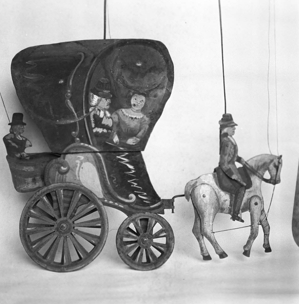 Pierre Soulier photographie MNATP. Enquête sur les théâtres de marionnettes conduite par Pierre Soulier (1944-1950) Centre, France 1947 Ph.1947.43.28 Photo