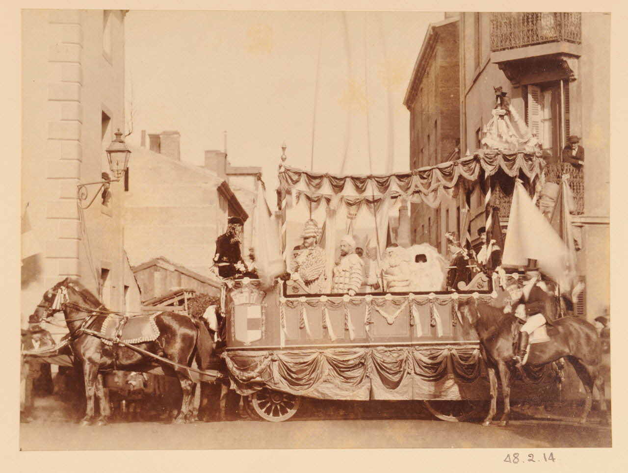 Bellotti ; Danièle Adam photographie Album Boulin (Bellotti) Rhône-Alpes, France 1885/8/2 Ph.1948.2.14 Photo