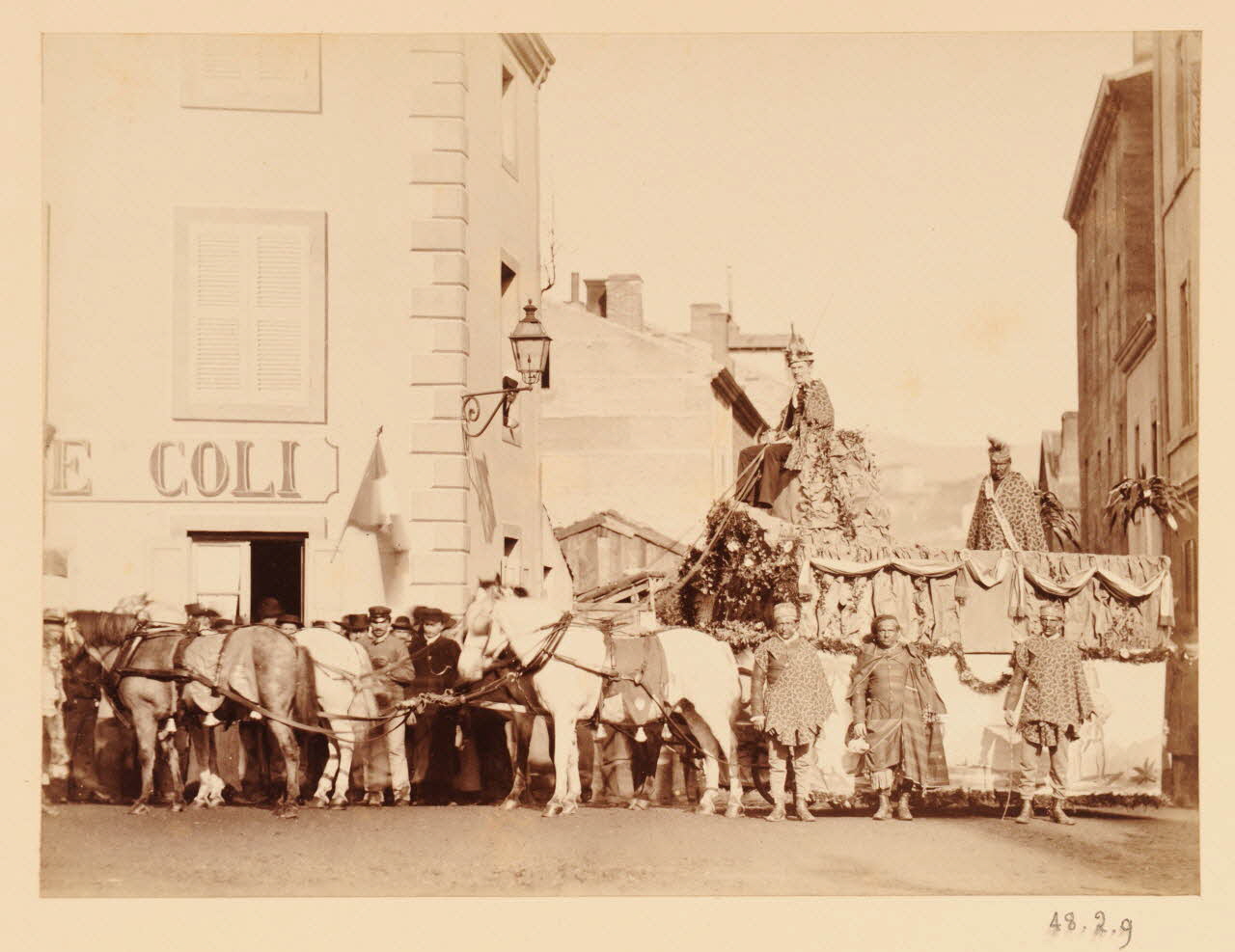 Bellotti ; Danièle Adam photographie Album Boulin (Bellotti) Rhône-Alpes, France 1885/8/2 Ph.1948.2.9 Photo
