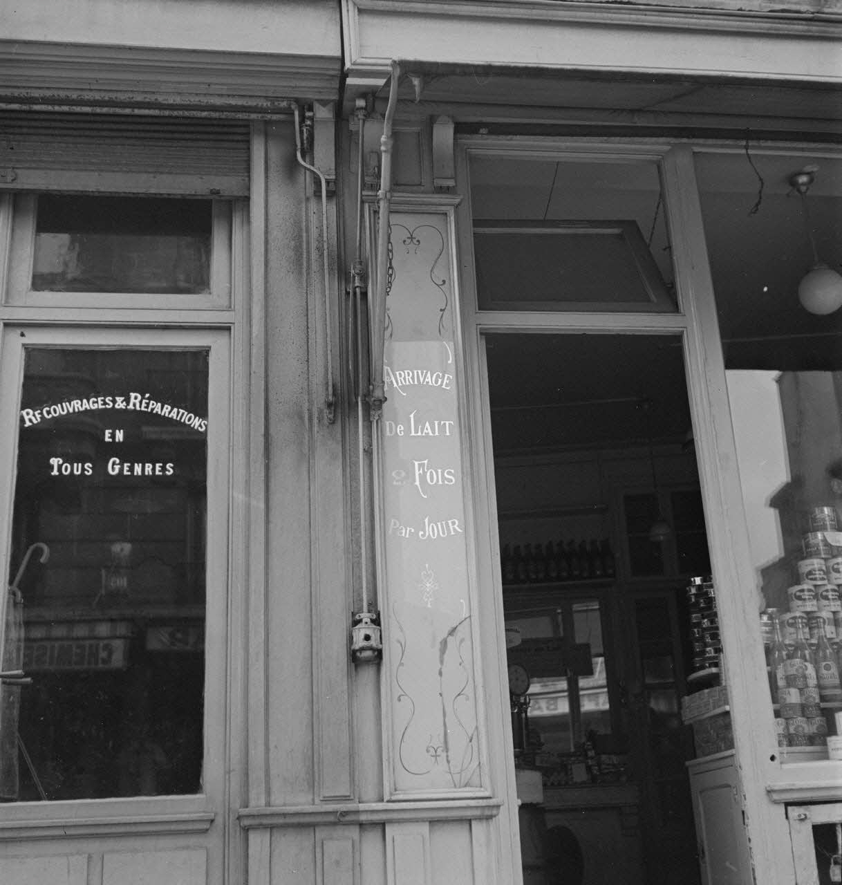 Pierre Soulier photographie Enquête sur le décor des boutiques parisiennes conduite par Pierre Soulier (1945-1950) Ile-de-France, France 1949/5/1-1949/7/31 Ph.1949.43.587 Photo
