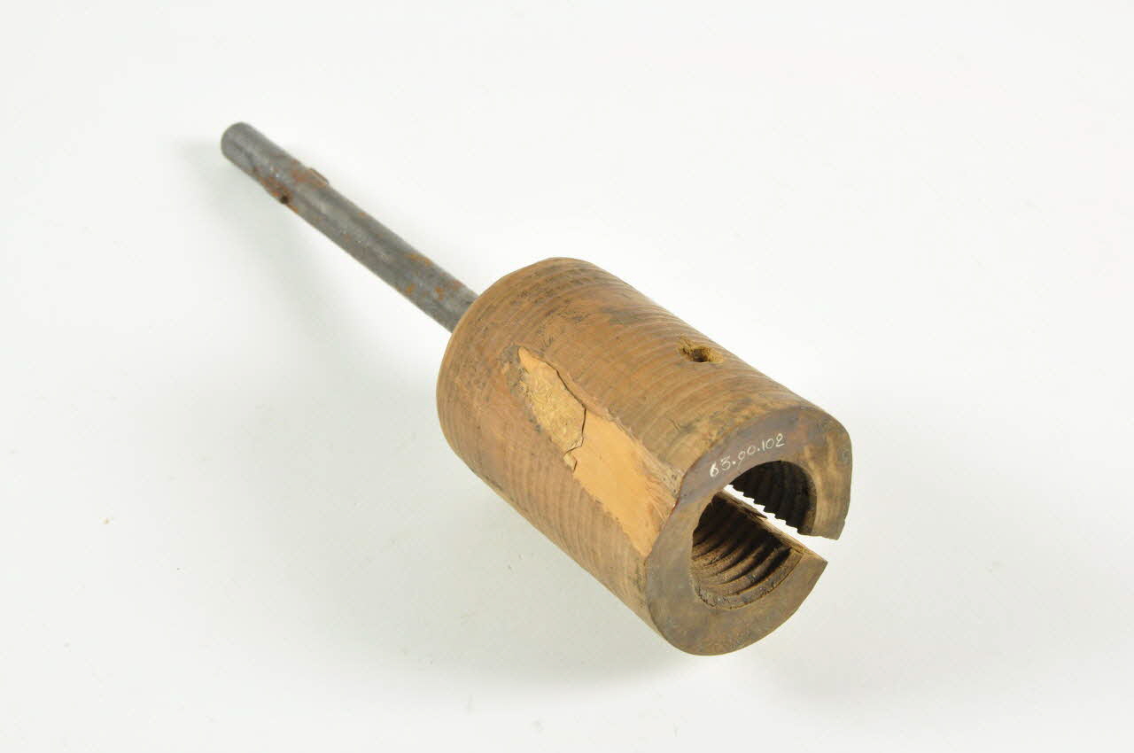 toupie à lancer 1963.90.102 Photo Mucem