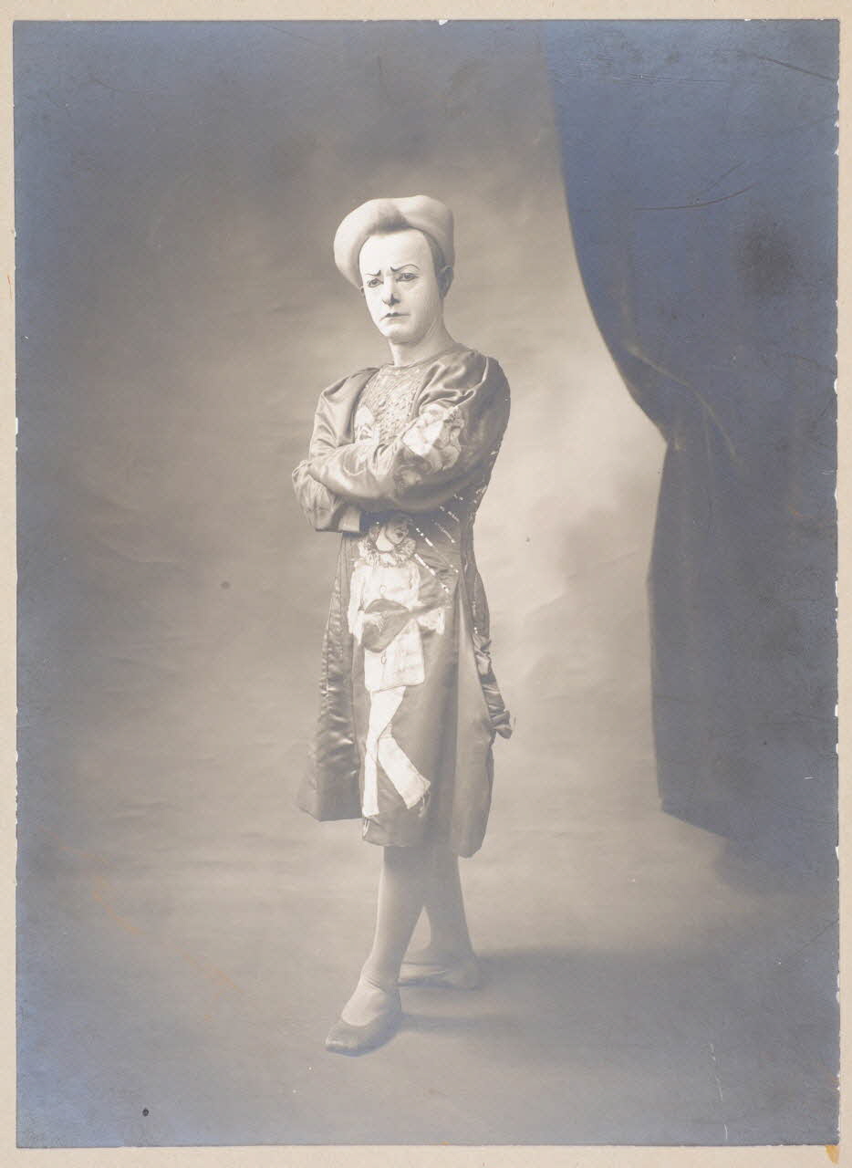 Endrey photographie MNATP. Exposition. Nouvelles acquisitions (4 mai 1955 - 31 décembre 1955) ; Fonds Jacques Fort Ile-de-France, France 1915-1925 Ph.1955.36.9 Photo