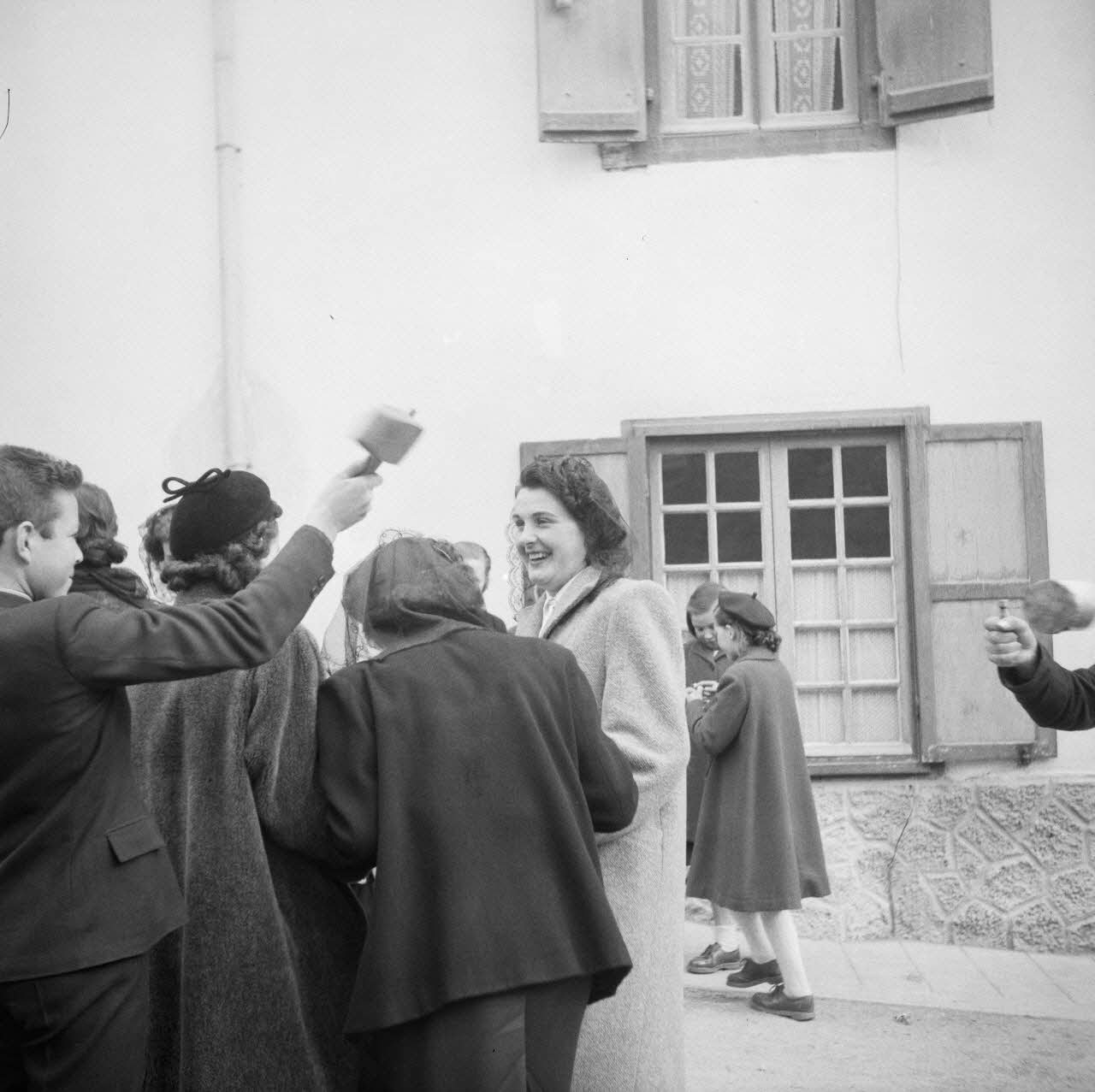 Marcel Boulin photographie MNATP. Mission d'ethnomusicologie conduite par Claudie Marcel-Dubois et Marie-Marguerite Pichonnet-Andral dans les Pyrénées centrales (mars-avril 1956) Midi-Pyrénées, France 1956/3/30 Ph.1956.70.139 Photo