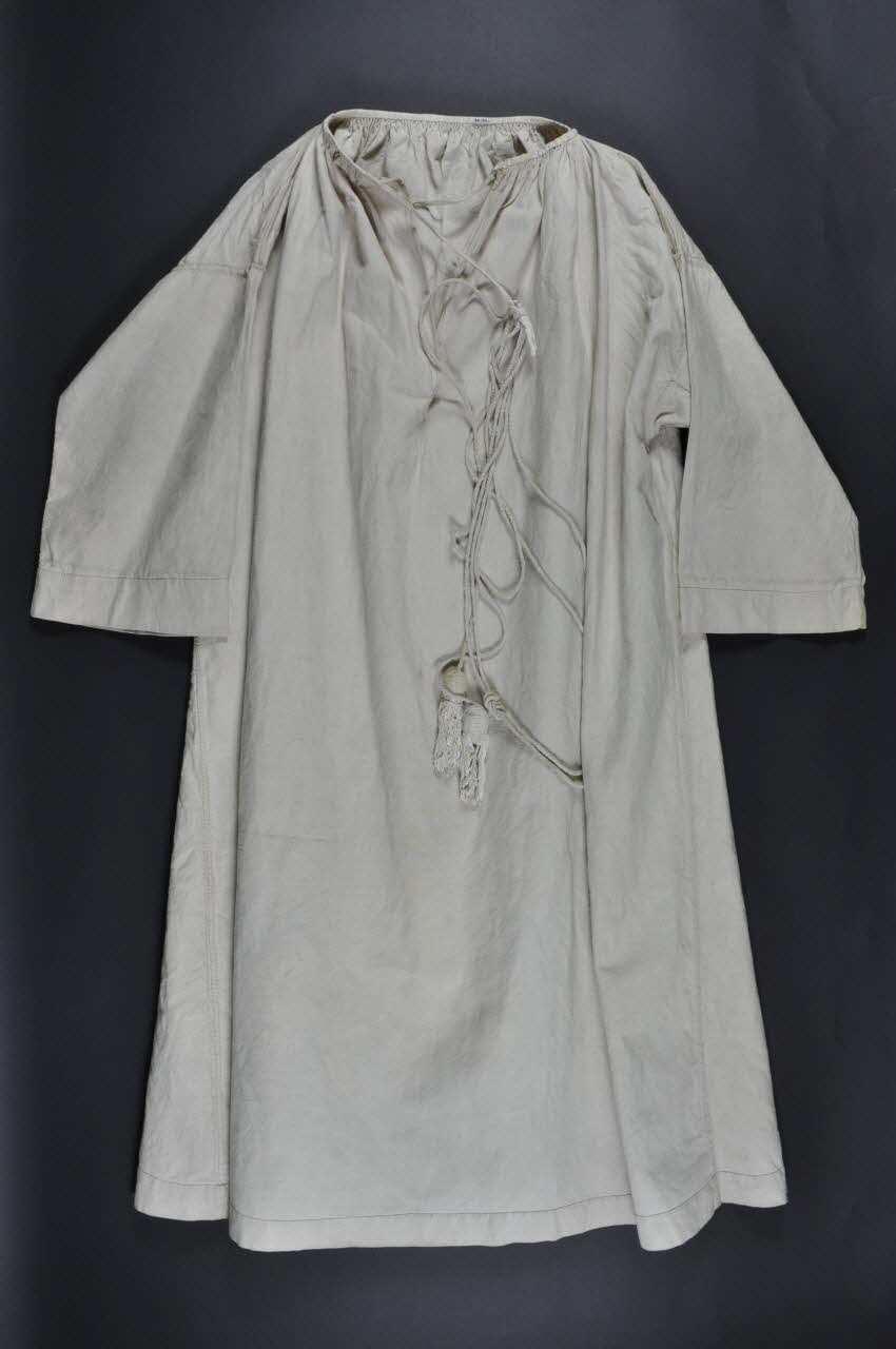 robe 1964.123.1 Photo Mucem