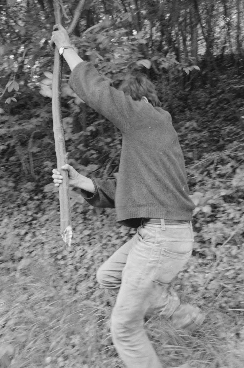 Claudie Marcel-Dubois photographie MNATP. Recherches coopératives sur programme sur le Châtillonnais (1966-1968). Mission d'ethnomusicologie 3 B. Claudie Marcel-Dubois et Maguy Andral. Bourgogne, France 1967/6/2 Ph.1967.88.4 Photo