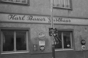Jean Cuisenier photographie Enquête conduite par Jean Cuisenier en Autriche (mai 1972) Tulln, Autriche 1972/5/10 Ph.1972.134.2 Photo