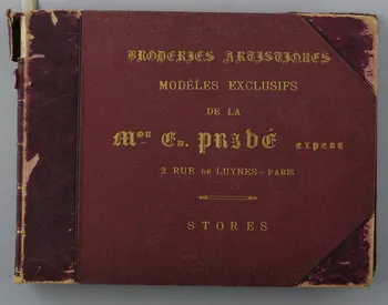 Christophe Fouin photographie Album de la Maison Ed. Privé intitulé Broderies artisanales / Modèles exclusifs / de la / M(ais)on Ed. Privé expert / 2, rue de Luynes - Paris / Stores Ile-de-France, France 1911 Ph.1973.62.0.A Photo