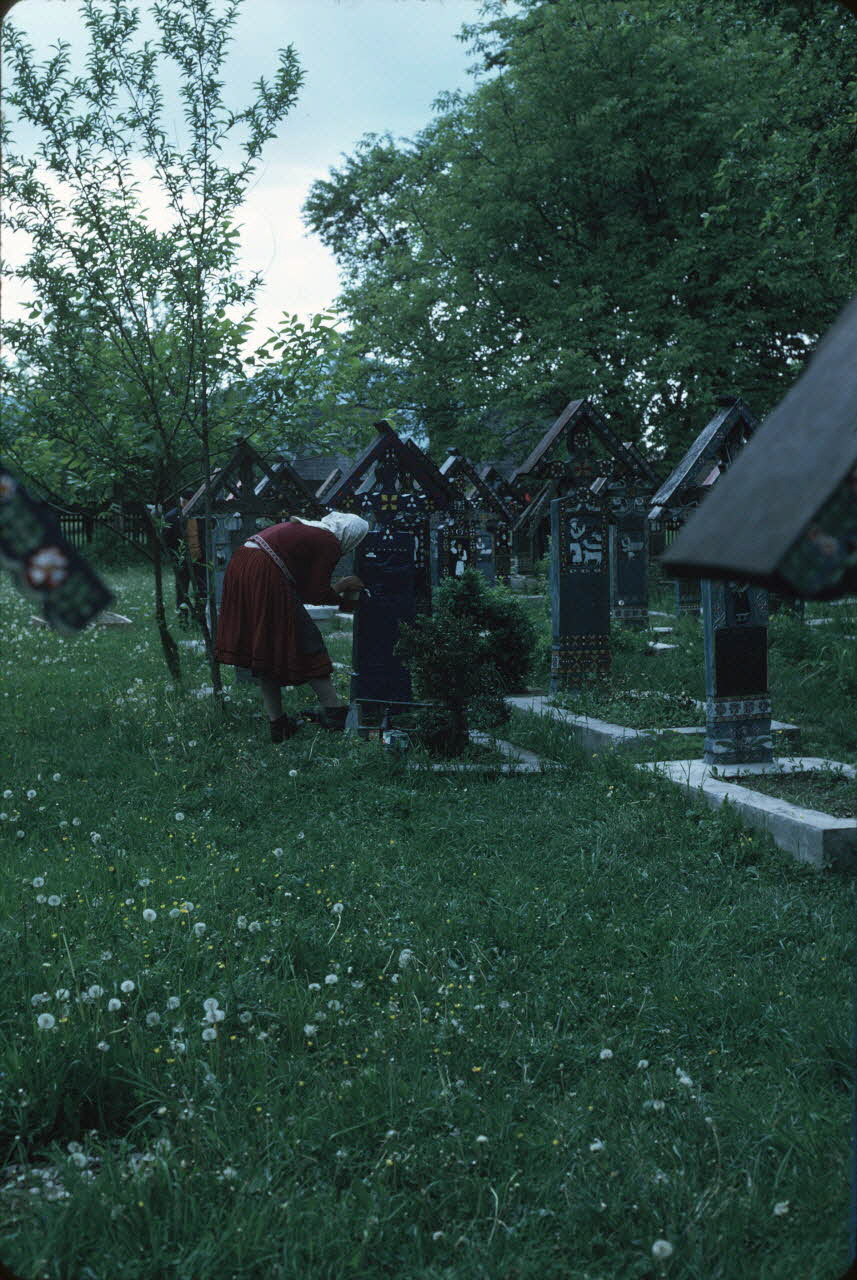 Jean Cuisenier photographie Enquête conduite par Jean Cuisenier en Roumanie (mai 1973) Roumanie 1973/5/1 Ph.1974.129.126 Photo