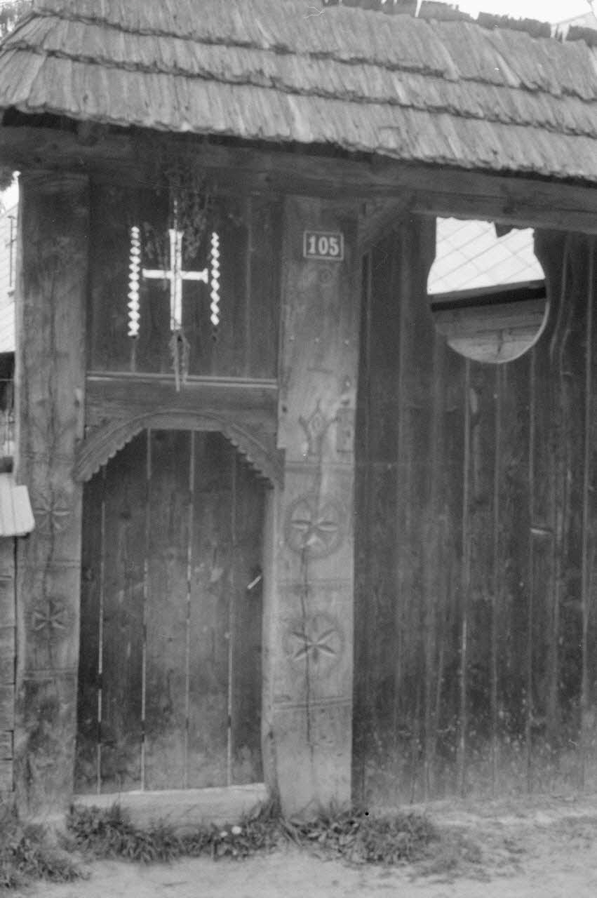 Jean Cuisenier photographie Enquête conduite par Jean Cuisenier en Roumanie (mai 1973) Roumanie 1973/5/1 Ph.1974.3.150 Photo