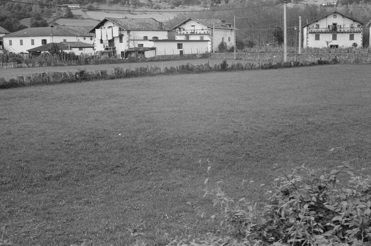 Jean Cuisenier ; P. Bidaud photographie MNATP. Chantier 1425. Enquête sur l'architecture rurale de la France (1968 - 1990) Communauté forale de Navarre, Espagne 1980/9/1 Ph.1982.329.16 Photo