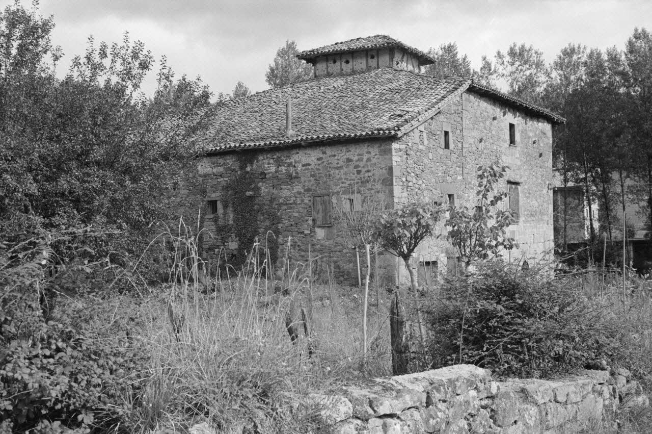 Jean Cuisenier ; P. Bidaud photographie MNATP. Chantier 1425. Enquête sur l'architecture rurale de la France (1968 - 1990) Communauté forale de Navarre, Espagne 1980/9/1 Ph.1982.329.19 Photo