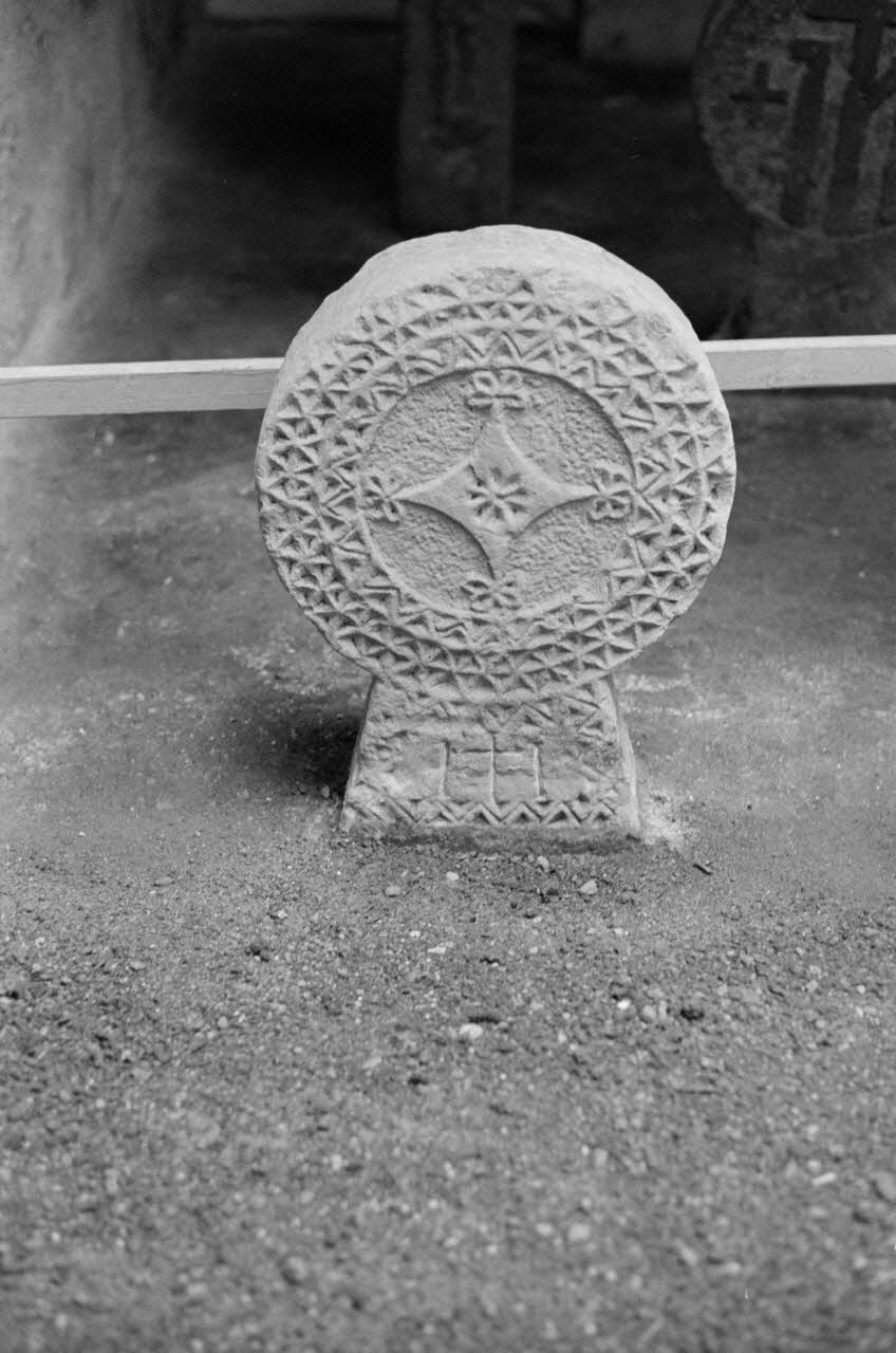 Jean Cuisenier ; P. Bidaud photographie MNATP. Chantier 1425. Enquête sur l'architecture rurale de la France (1968 - 1990) Aquitaine, France 1980/9/1 Ph.1982.329.26 Photo