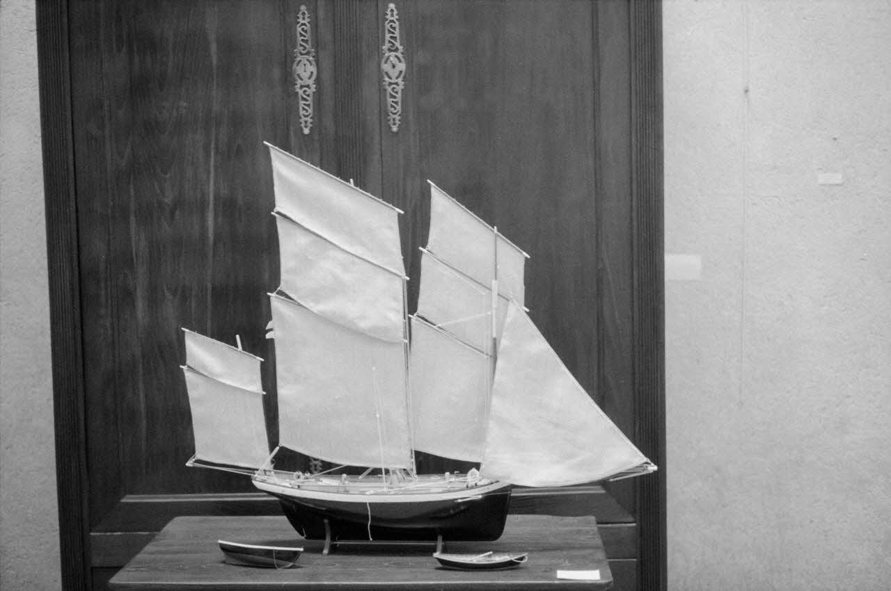 Jean Cuisenier photographie Enquête conduite par Jean Cuisenier au Musée de Cancale (du 10 au 15 septembre 1982) Bretagne, France 1982/9/10 Ph.1983.30.1 Photo