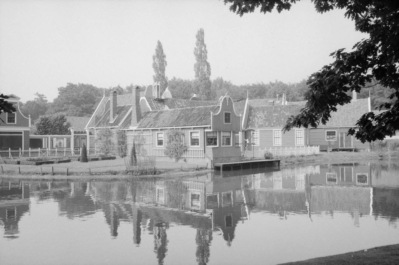 Jean Cuisenier photographie MNATP. Chantier 1425. Enquête sur l'architecture rurale de la France (1968 - 1990) Province de Hollande-Septentrionale, Pays-Bas 1982/7/3 Ph.1983.300.68 Photo