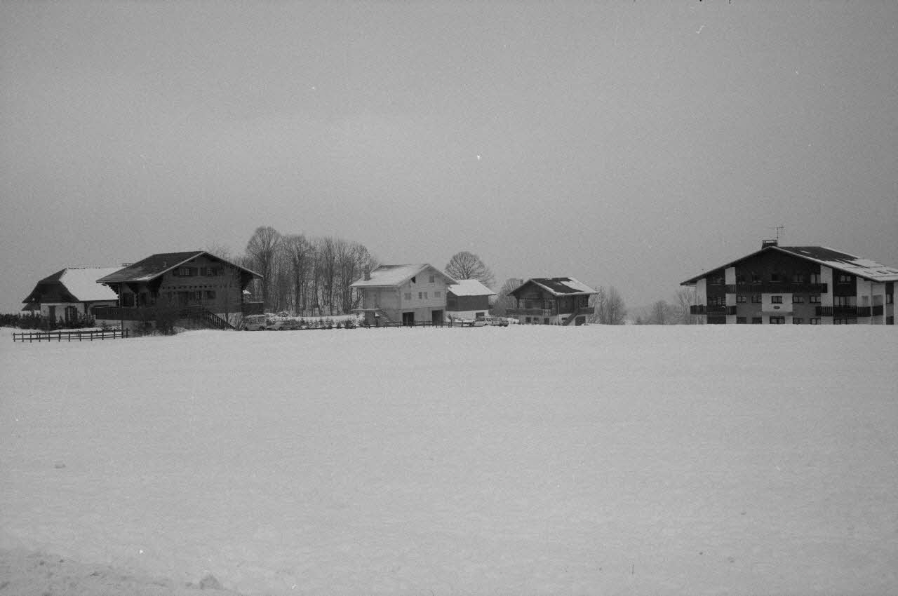 Jean Cuisenier photographie MNATP. Chantier 1425. Enquête sur l'architecture rurale de la France (1968 - 1990) Rhône-Alpes, France 1983/2/12 Ph.1983.302.1  Photo