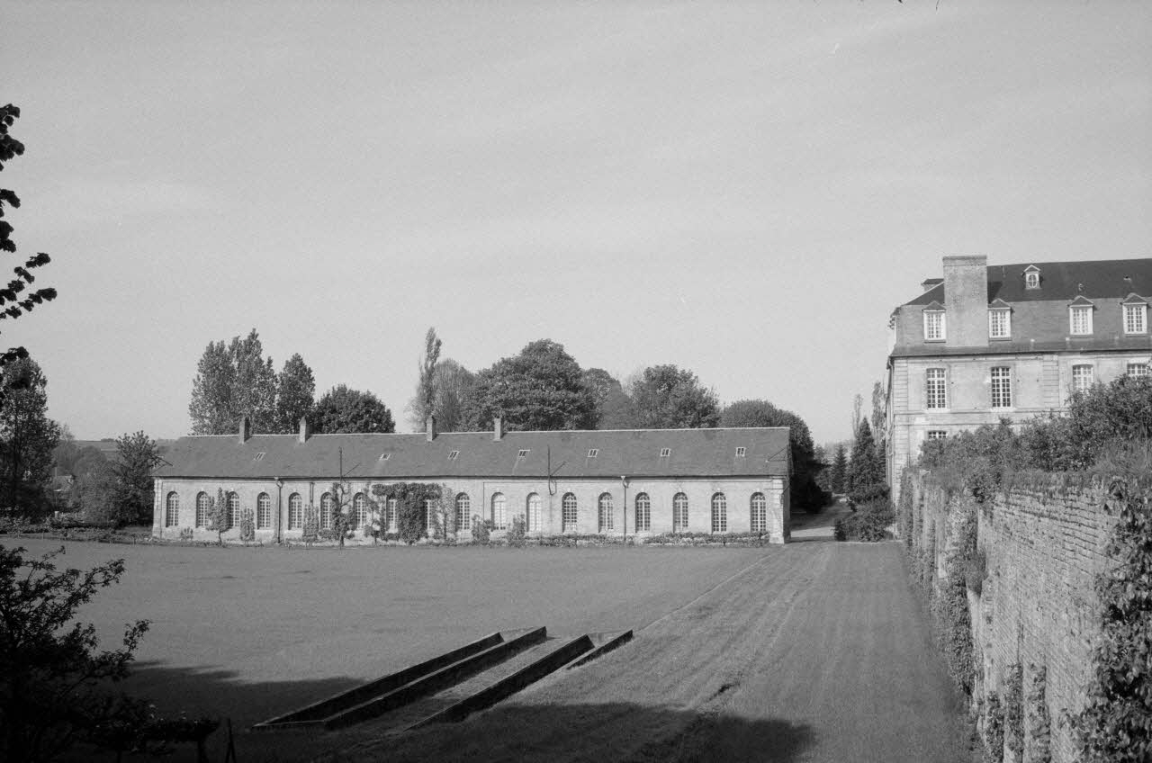 Jean Cuisenier photographie MNATP. Chantier 1425. Enquête sur l'architecture rurale de la France (1968 - 1990) Picardie, France 1983/5/16 Ph.1983.312.14 Photo