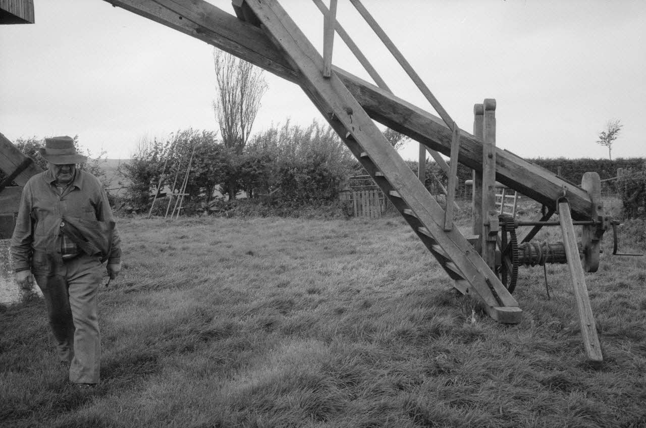 Jean Cuisenier photographie MNATP. Chantier 1425. Enquête sur l'architecture rurale de la France (1968 - 1990) Nord-Pas-de-Calais, France 1983/5/16 Ph.1983.312.38 Photo