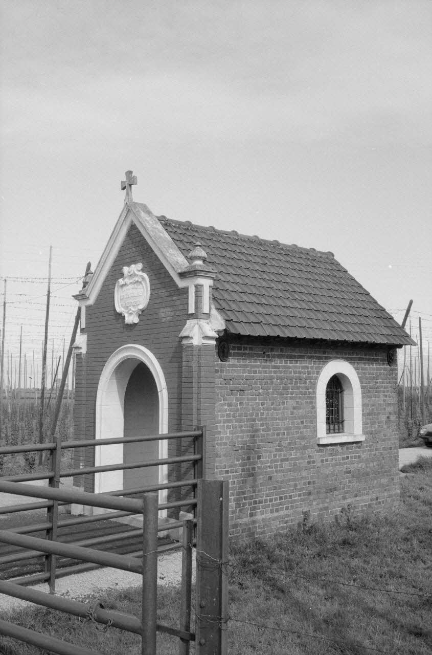 Jean Cuisenier photographie MNATP. Chantier 1425. Enquête sur l'architecture rurale de la France (1968 - 1990) Nord-Pas-de-Calais, France 1983/5/16 Ph.1983.312.54 Photo