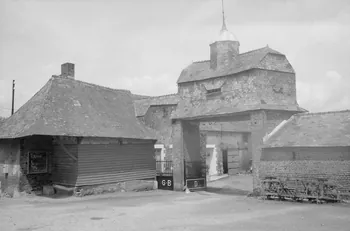 Jean Cuisenier photographie MNATP. Chantier 1425. Enquête sur l'architecture rurale de la France (1968 - 1990) Picardie, France 1983/5/16 Ph.1983.312.65 Photo
