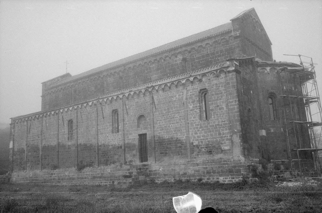 Jean Cuisenier photographie Enquête de l'AIMA (Association internationale des musées d'agriculture) conduite par Jean Cuisenier en Sardaigne (du 18 au 21 octobre 1982) Sardaigne, Italie 1982/10/18 Ph.1983.32.42 Photo