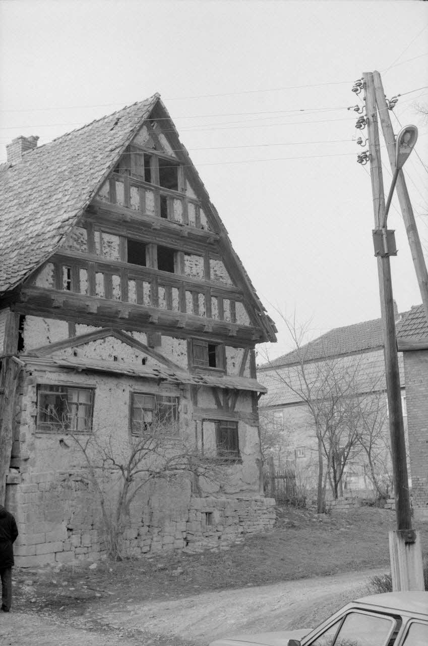 Jean Cuisenier photographie MNATP. Enquête conduite par Jean Cuisenier au Thuringen Freilicht Museum à Erfurt en Allemagne (du 19 au 22 mars 1984) Thuringe, Allemagne 1984/3/19 Ph.1984.41.27  Photo