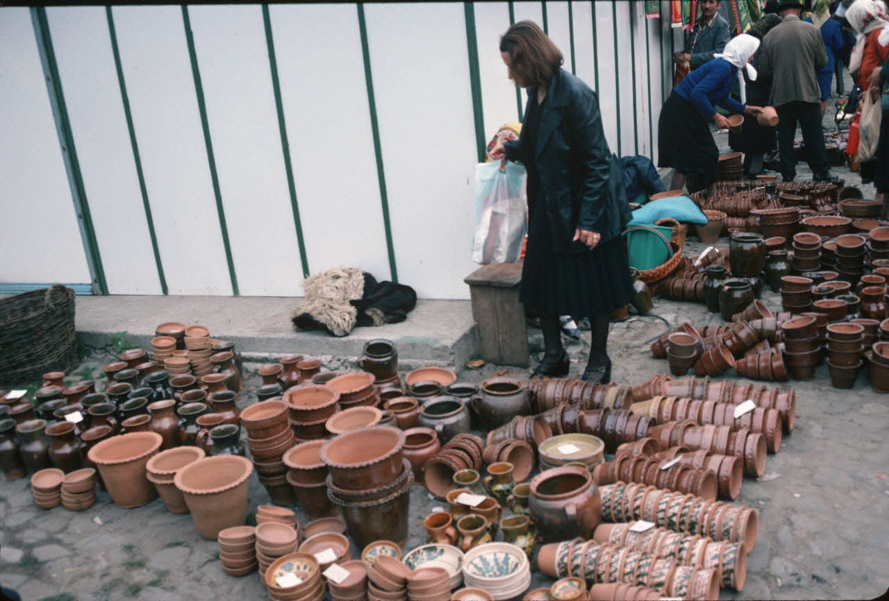 Jean Cuisenier photographie MNATP. Enquête conduite par Jean Cuisenier en Roumanie (26 juin au 13 juillet 1979) Moldavie 1979 Ph.1984.42.62 Photo