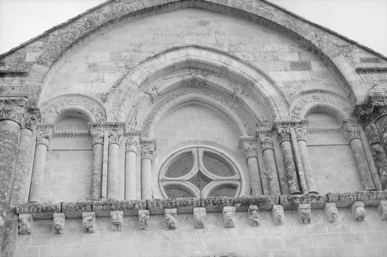 Jean Cuisenier photographie Enquête conduite par Jean Cuisenier en Poitou-Charentes (du 15 au 17 septembre 1983) Poitou-Charentes, France 1983/9/15 Ph.1984.66.19 Photo