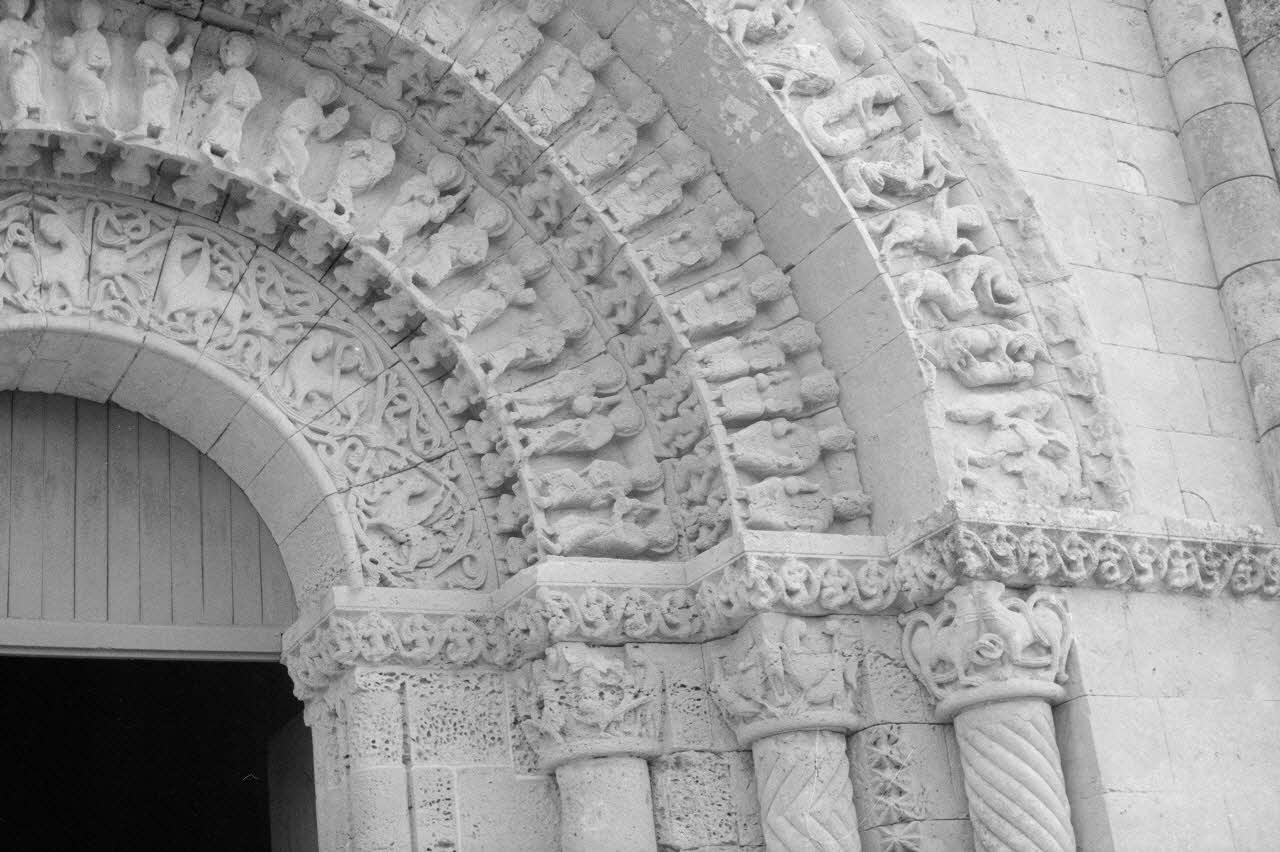 Jean Cuisenier photographie Enquête conduite par Jean Cuisenier en Poitou-Charentes (du 15 au 17 septembre 1983) Poitou-Charentes, France 1983/9/15 Ph.1984.66.24 Photo