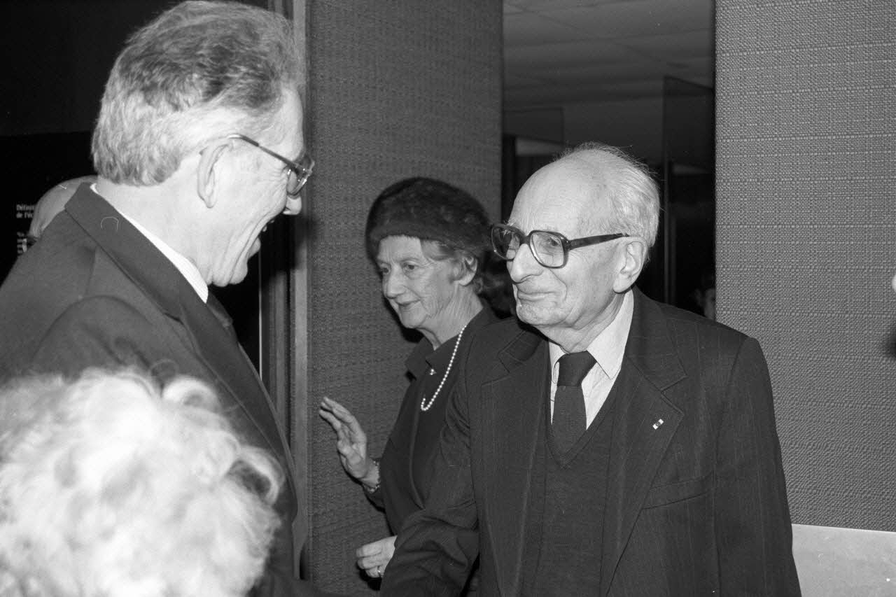 photographie MNATP. Hommage à Georges Henri Rivière. 26 novembre 1985 Ph.1986.17.10 Photo Mucem / André Pelle