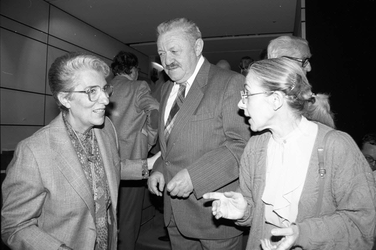 photographie MNATP. Hommage à Georges Henri Rivière. 26 novembre 1985 Ph.1986.17.26 Photo