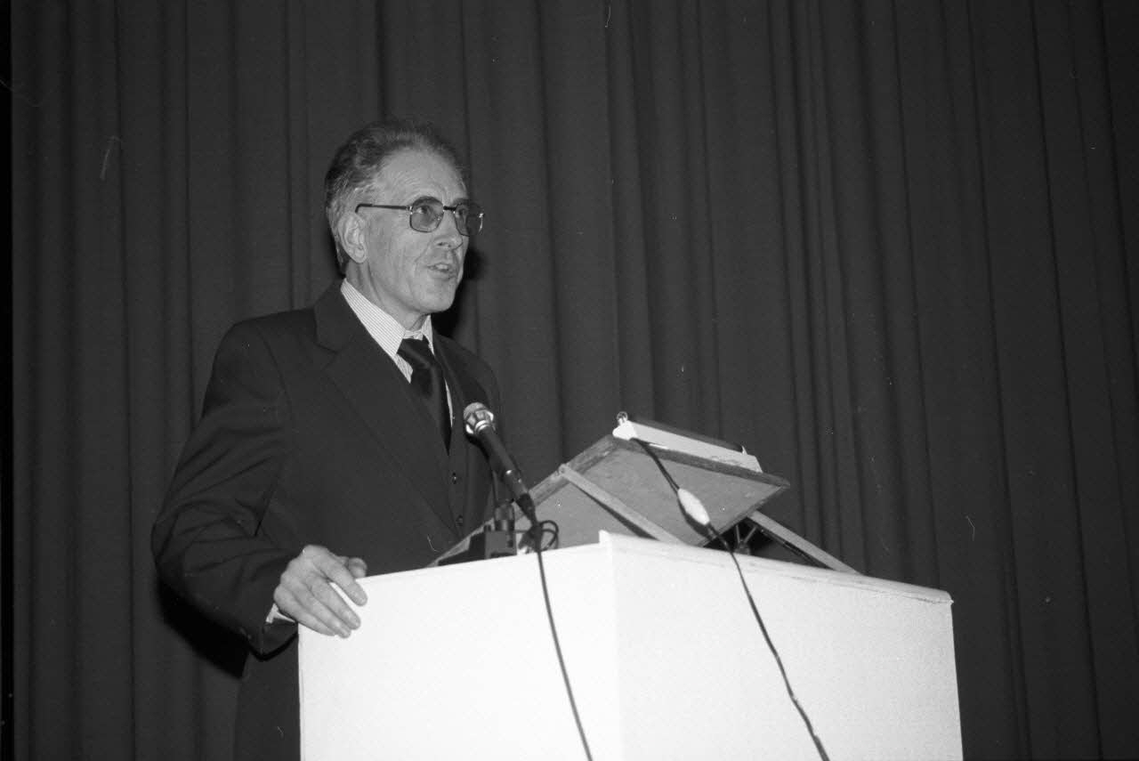 photographie MNATP. Hommage à Georges Henri Rivière. 26 novembre 1985 Ph.1986.17.31 Photo