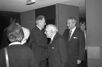 photographie MNATP. Hommage à Georges Henri Rivière. 26 novembre 1985 Ph.1986.17.5 Photo
