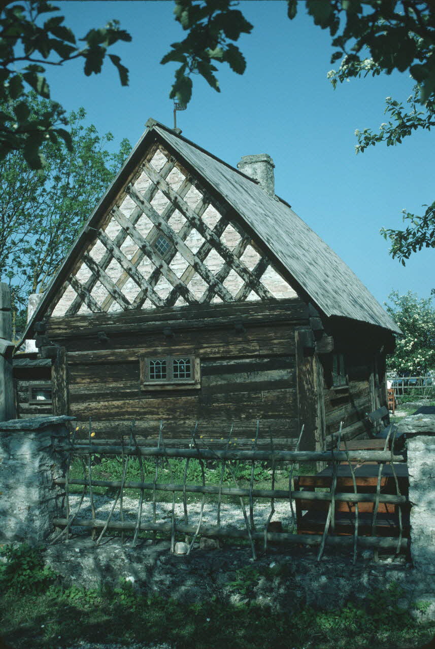 Jean Cuisenier photographie Enquête conduite par Jean Cuisenier en Suède (juin 1986). Île de Gotland: Musée de Bunge Comté de Gotland, Suède 1986/6/1 Ph.1986.78.119 Photo