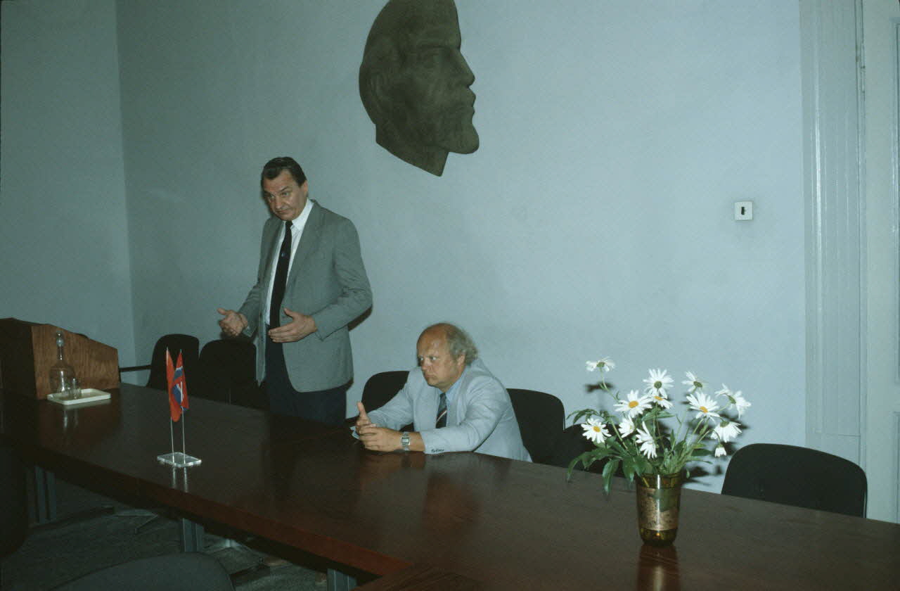 Jean Cuisenier photographie Enquête conduite par Jean Cuisenier en Estonie (1986) Tartumaa, Estonie 1986/6/1 Ph.1986.78.176 Photo