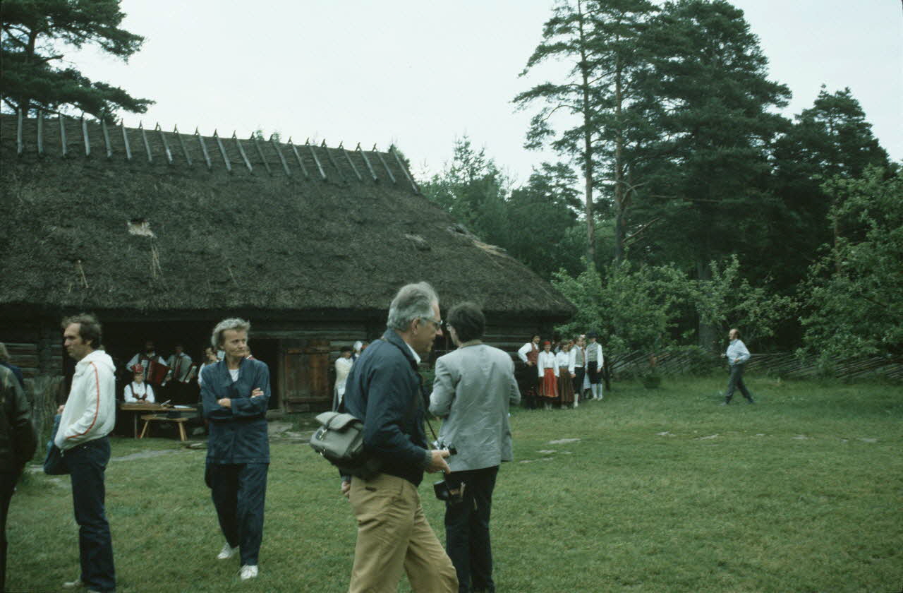 Jean Cuisenier photographie Enquête conduite par Jean Cuisenier en Estonie (1986) Harjumaa, Estonie 1986/6/1 Ph.1986.78.207 Photo