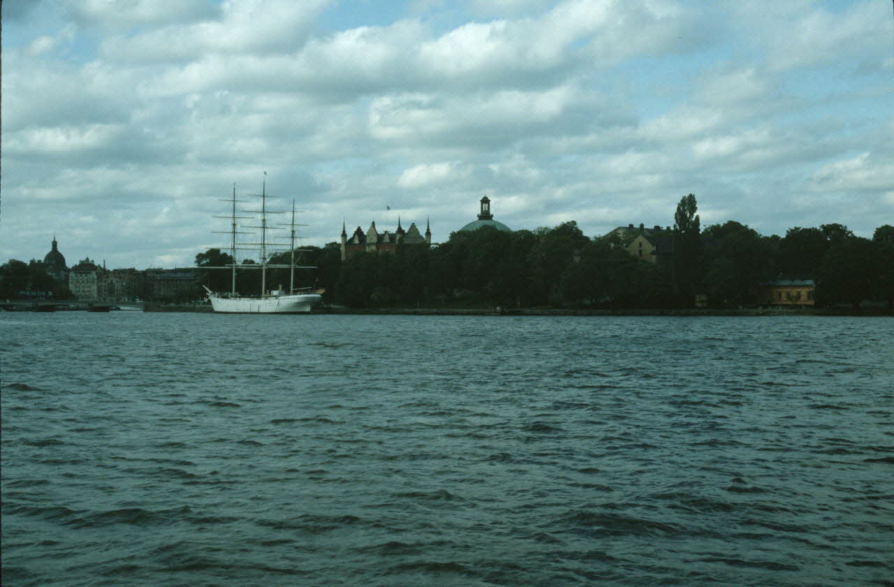 Jean Cuisenier photographie Enquête conduite par Jean Cuisenier en Suède (juin 1986) Comté de Stockholm, Suède 1986/6/1 Ph.1986.78.38 Photo