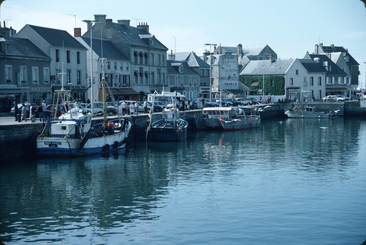 Marion photographie Enquête conduite par Jean Cuisenier à Port-en-Bessin dans le Calvados (juillet 1987) Basse-Normandie, France 1987/7/1 Ph.1987.3.3 Photo
