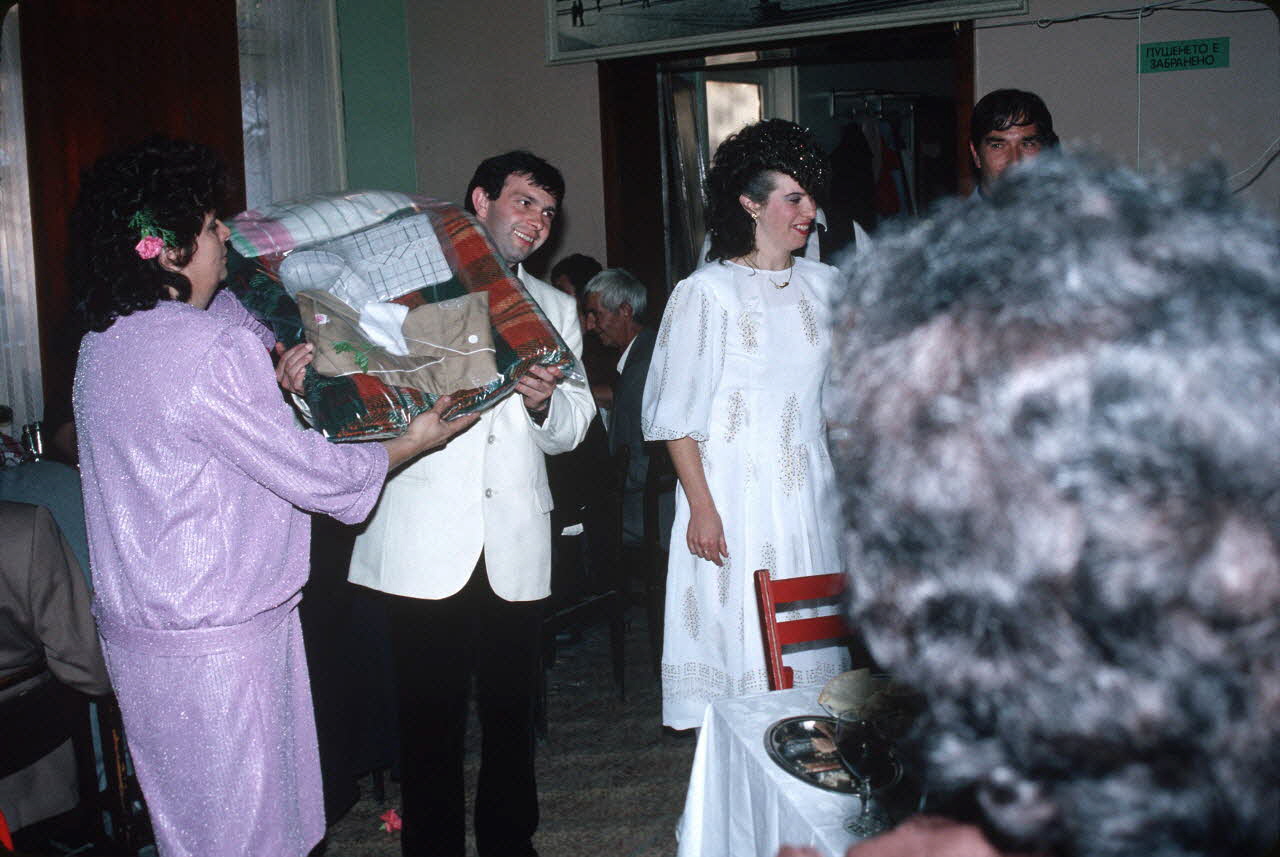 Jean Cuisenier photographie Enquête conduite par Jean Cuisenier en Bulgarie (11 au 28 octobre 1989) Province de Blagoevgrad, Bulgarie 1989/10/11 Ph.1989.100.185 Photo