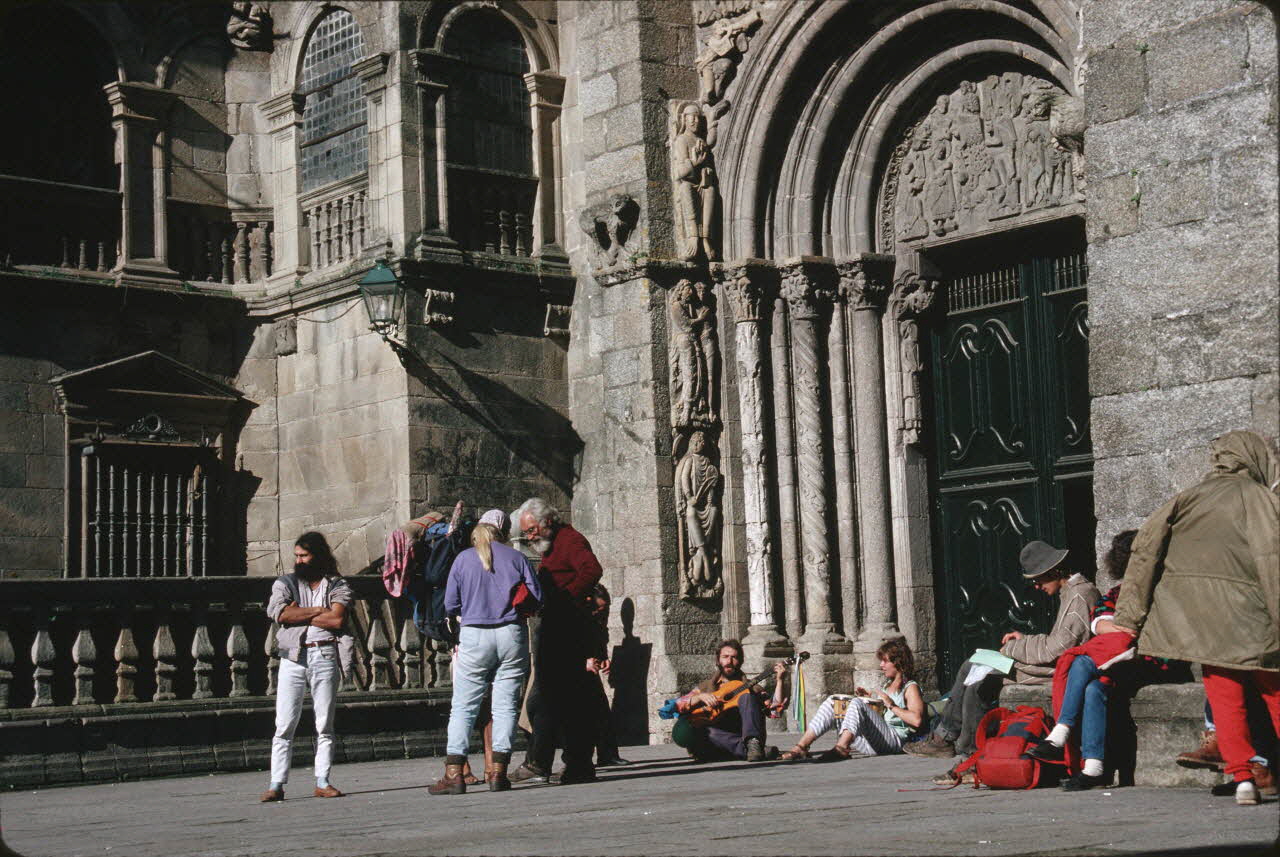Jean Cuisenier photographie Enquête conduite par Jean Cuisenier à Saint-Jacques-de-Compostelle (novembre 1988) Galice, Espagne 1989/10/11 Ph.1989.100.68 Photo
