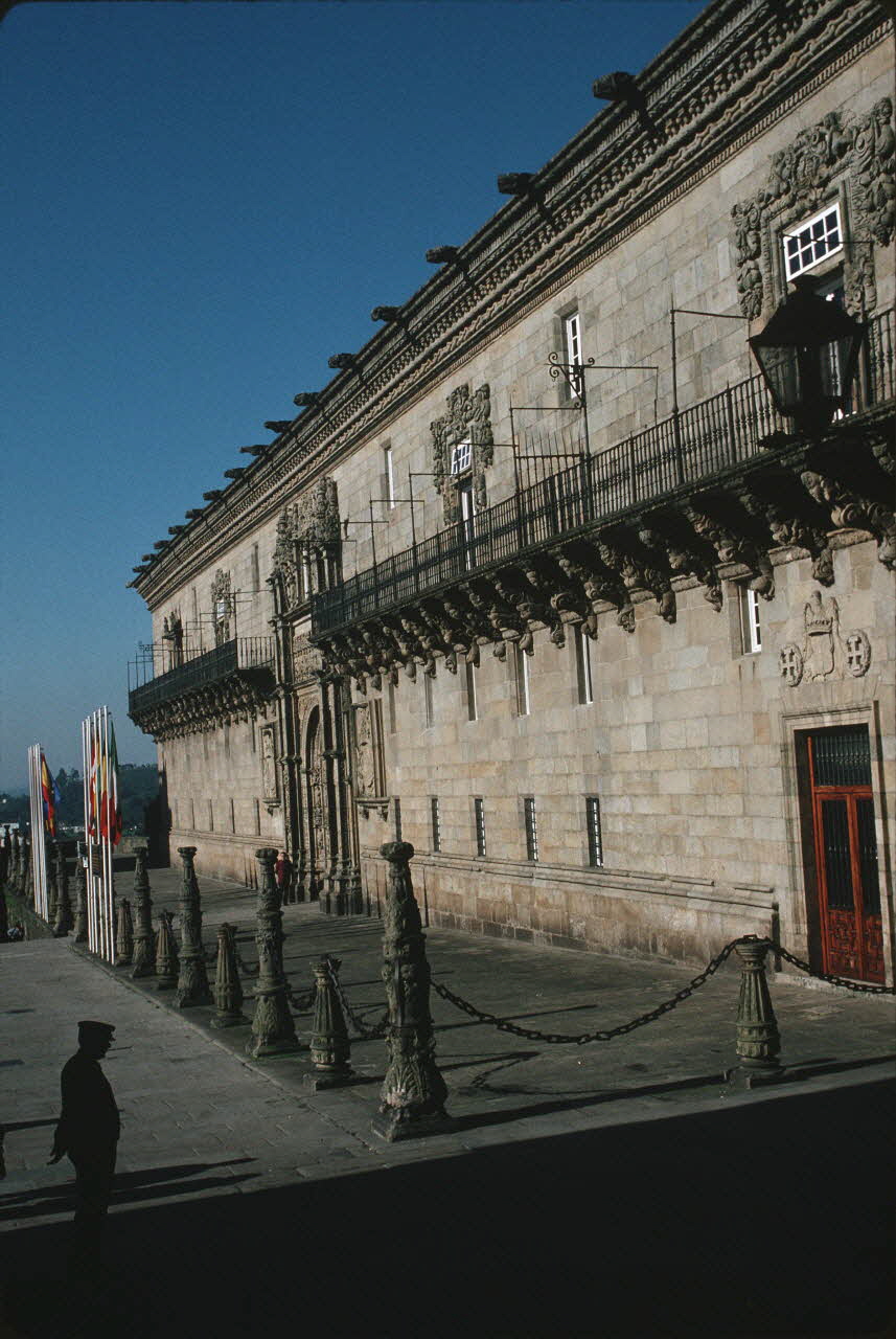 Jean Cuisenier photographie Enquête conduite par Jean Cuisenier à Saint-Jacques-de-Compostelle (novembre 1988) Galice, Espagne 1989/10/11 Ph.1989.100.84 Photo