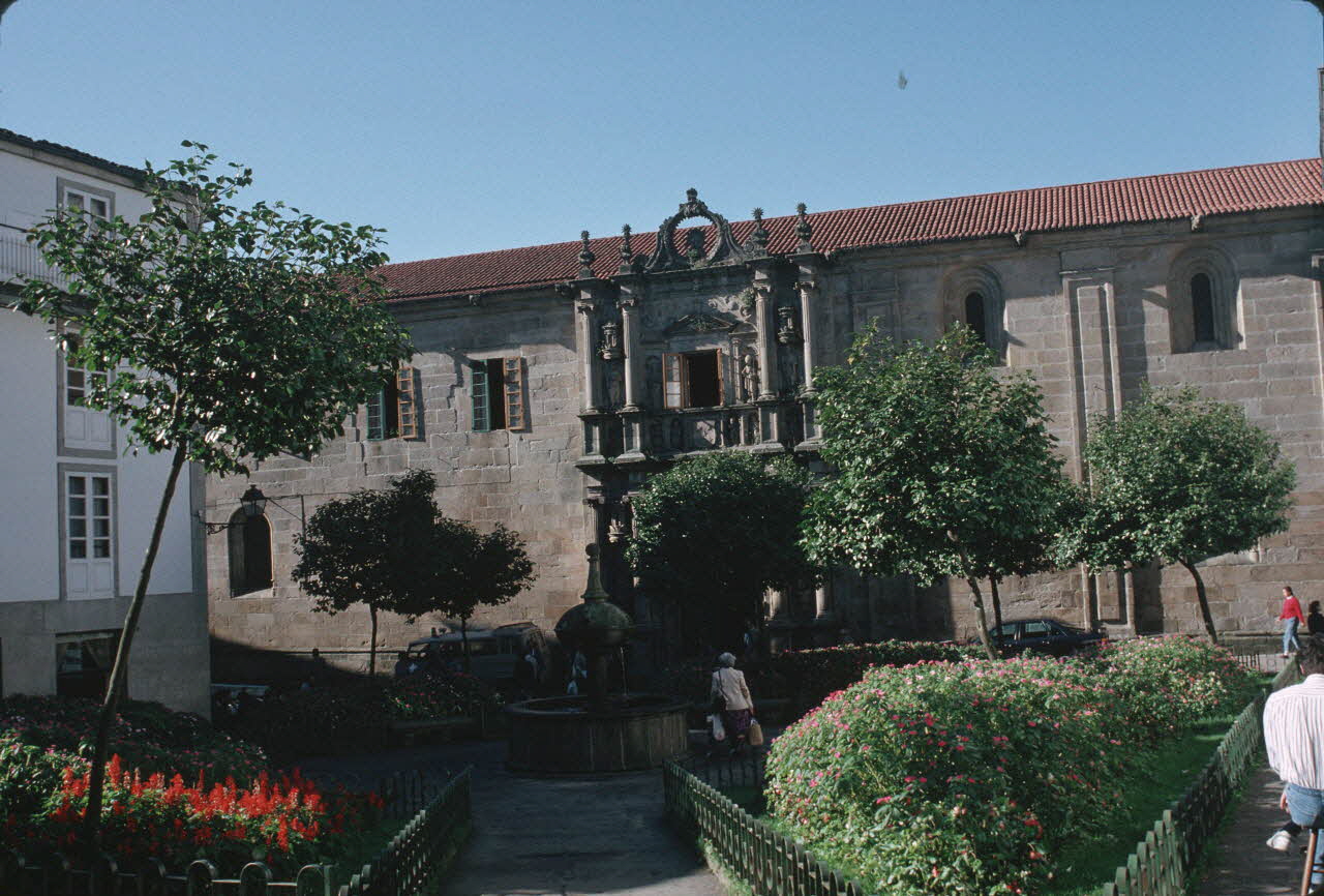 Jean Cuisenier photographie Enquête conduite par Jean Cuisenier à Saint-Jacques-de-Compostelle (novembre 1988) Galice, Espagne 1989/10/11 Ph.1989.100.92 Photo