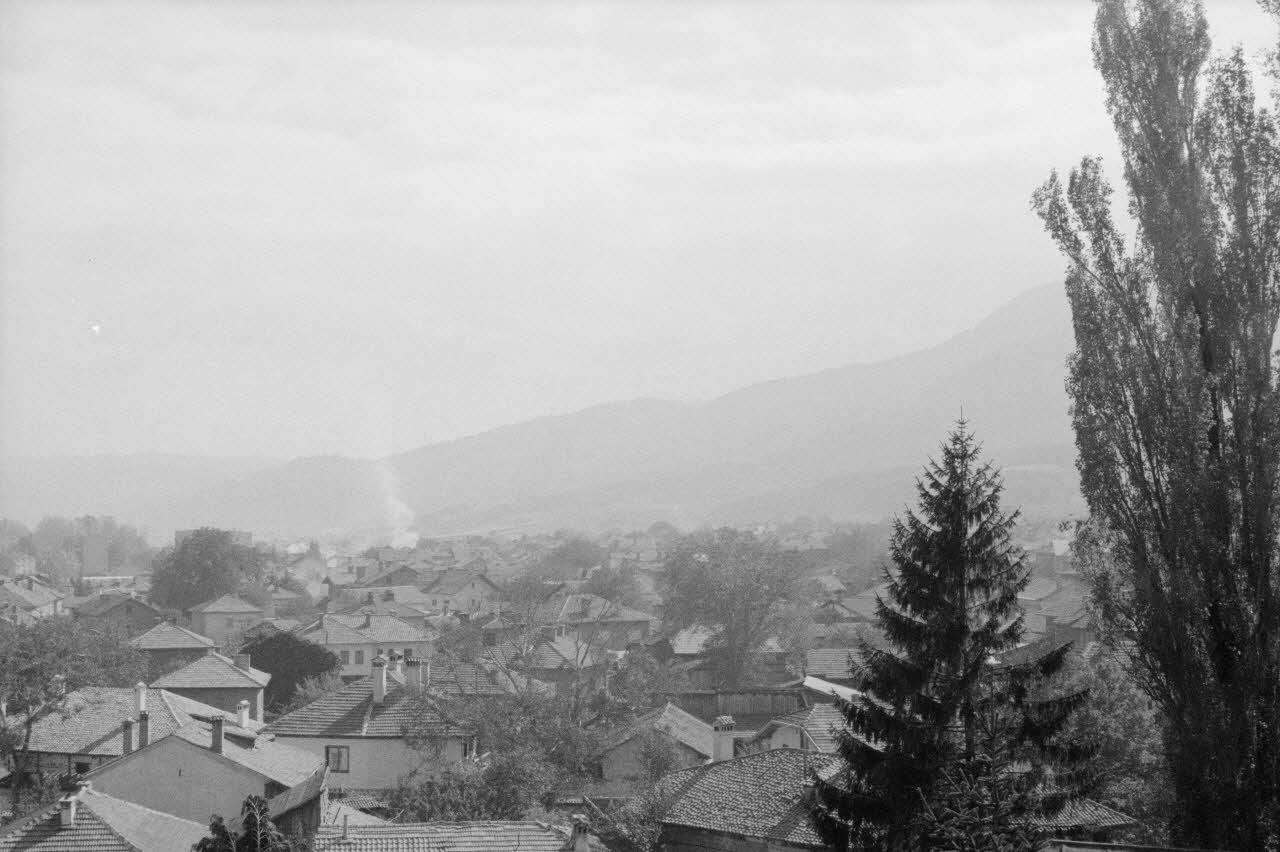 A. Leroy photographie Enquête conduite par Jean Cuisenier en Bulgarie (du 16 au 30 octobre 1990) Province de Blagoevgrad, Bulgarie 1990/10/16 Ph.1990.31.28 Photo